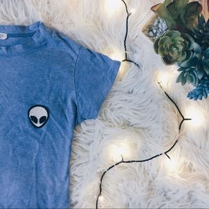 brandy melville alien patch crop top